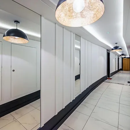 Apartament Art Deco Gdynia * غدينيا